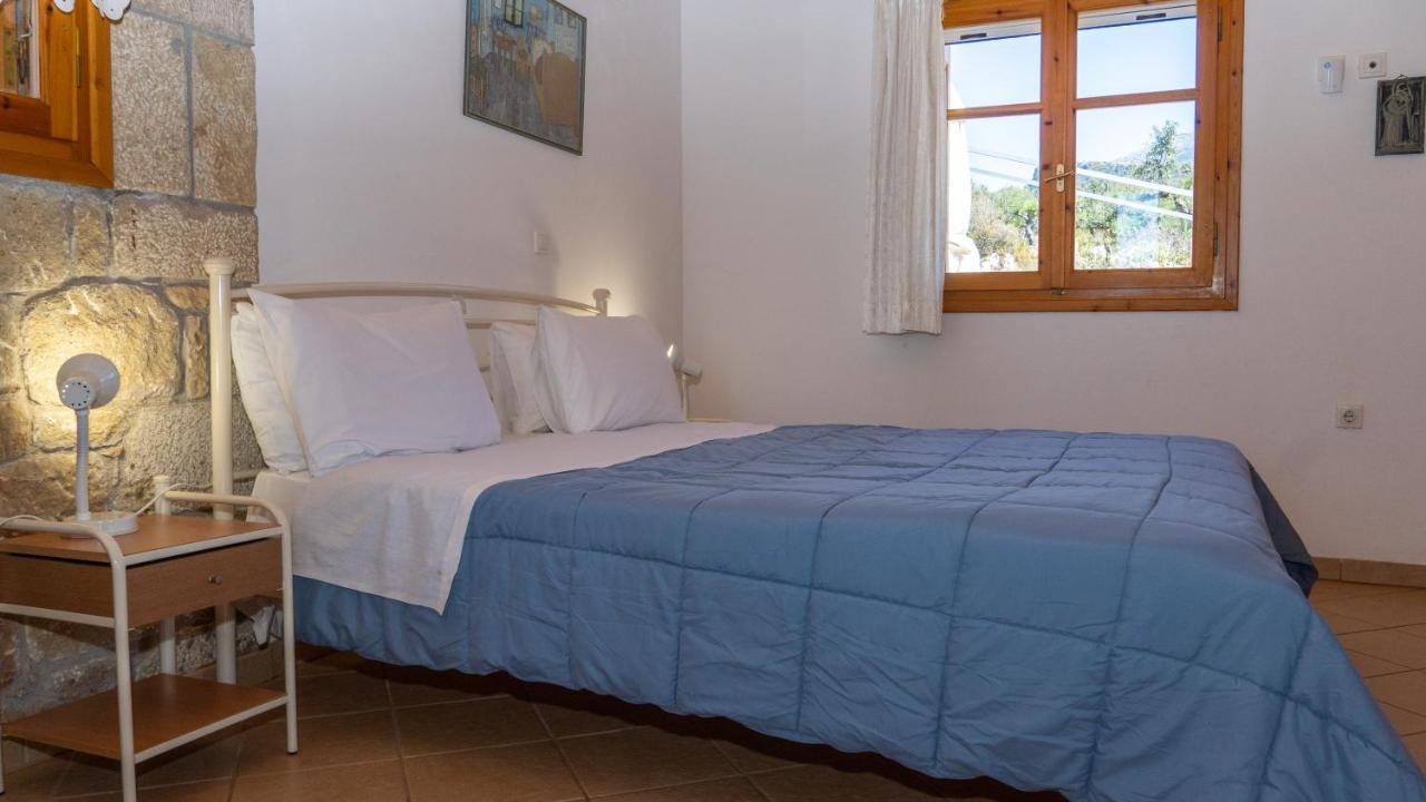 Apartamento Trisilio Kardamyli Exterior foto