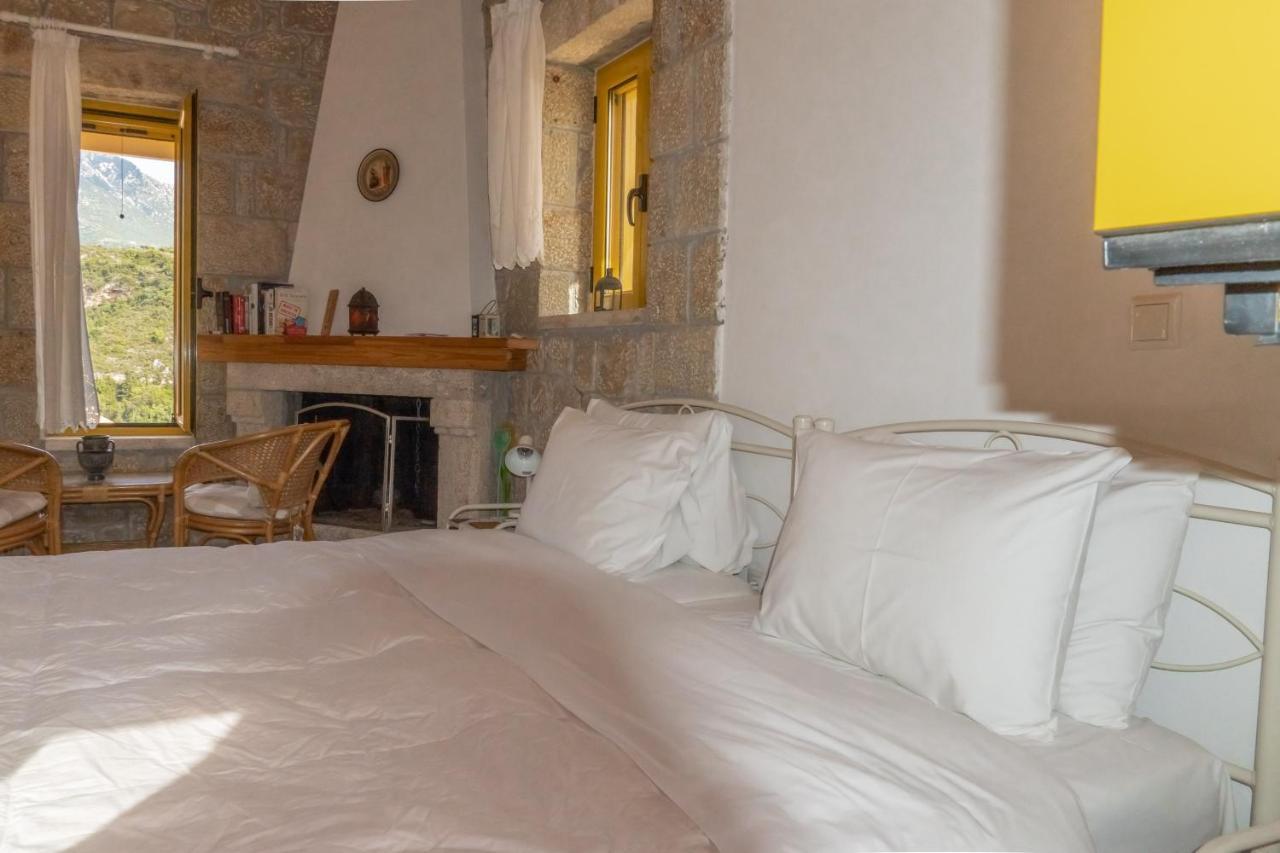 Apartamento Trisilio Kardamyli Exterior foto